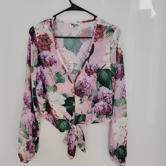 Show Me Your Mumu Floral Bohemian Tie Top With Plunging Neckline. Size M - Picture 6 of 8